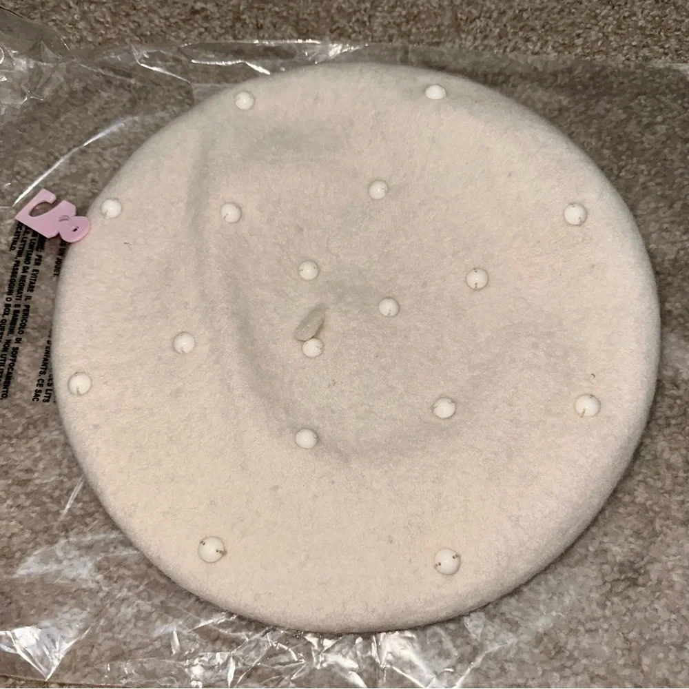 KATE SPADE Wool Beret w/ Pearls